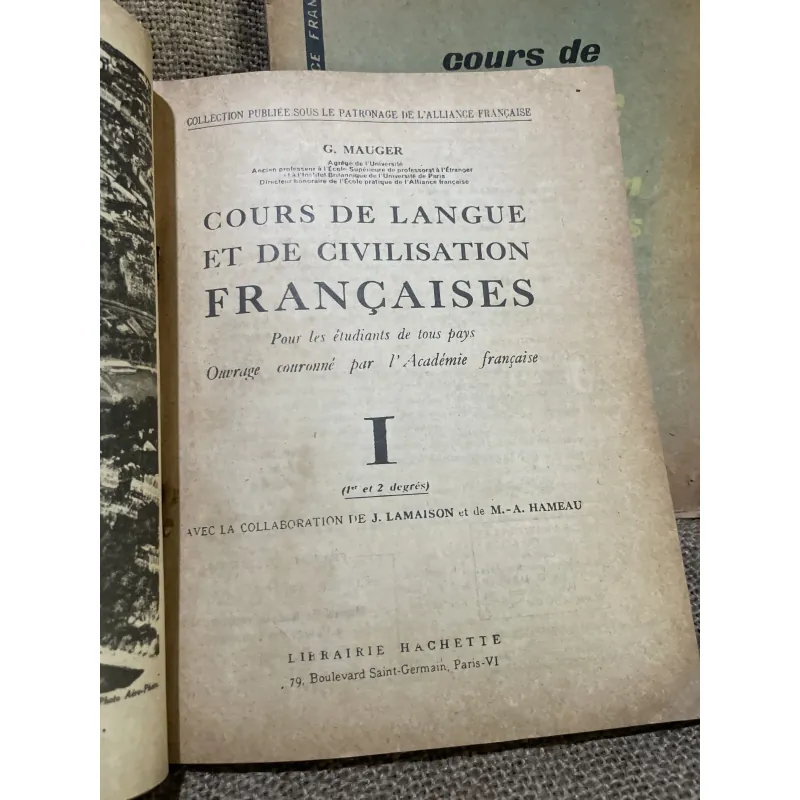 Cours de Langue et de Civilisation Françaises (tập 1- 2). Tác giả: G. Mauger. 997293