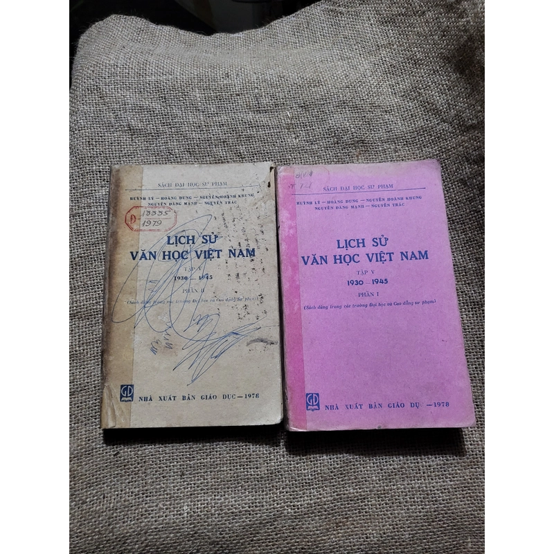 Lịch sử văn học Việt Nam: Giai đoạn 1930-1945 (2 tập ) 299407