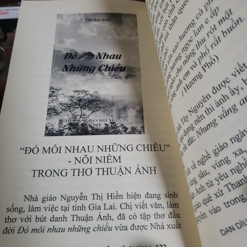 Dân díu với thơ 533540