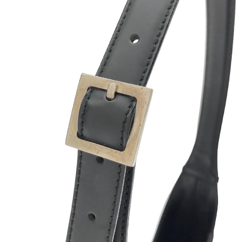 Túi xách vai Salvatore Ferragamo 21 0348 - Hàng hiệu Chính hãng 801933