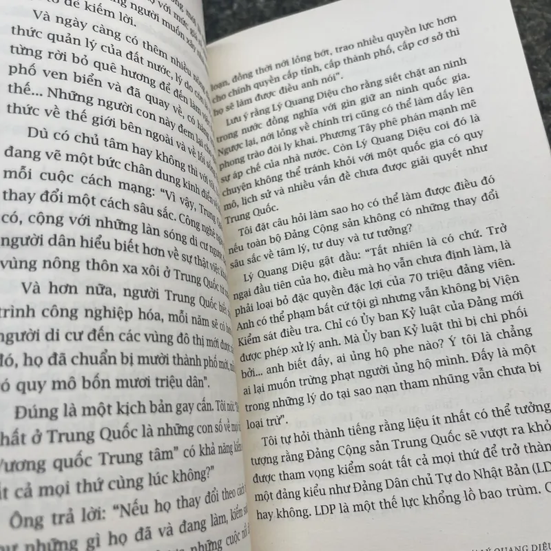 Đối thoại với Lý Quang Diệu Tom Plate 707419