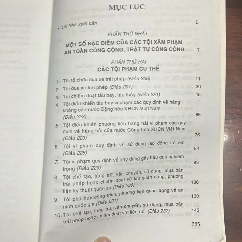[luật] Đinh Văn Quế - Bình luận khoa học Bộ luật hình tập 9 - trật tự công cộng 166195