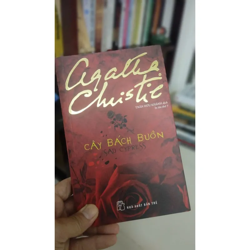 Cây Bách Buồn ( Agatha Christie ) 1031443