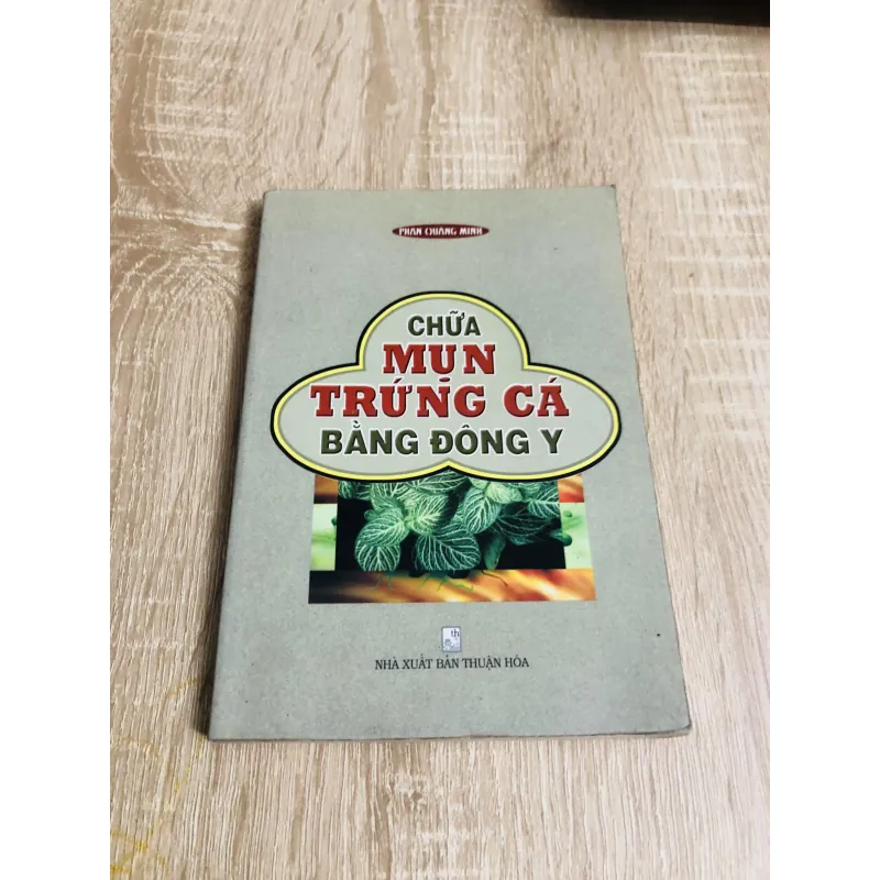 CHỮA MỤN TRỨNG CÁ BẰNG ĐÔNG Y 925801