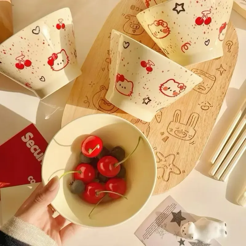 Bát cao Hello Kitty  669472