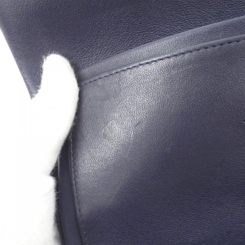 Túi xách chéo Chanel 1112 612742