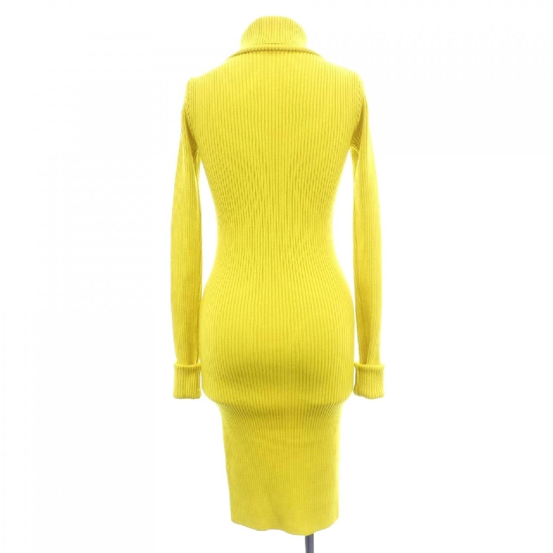 【Mã giảm giá】JACQUEMUS Đầm 653933