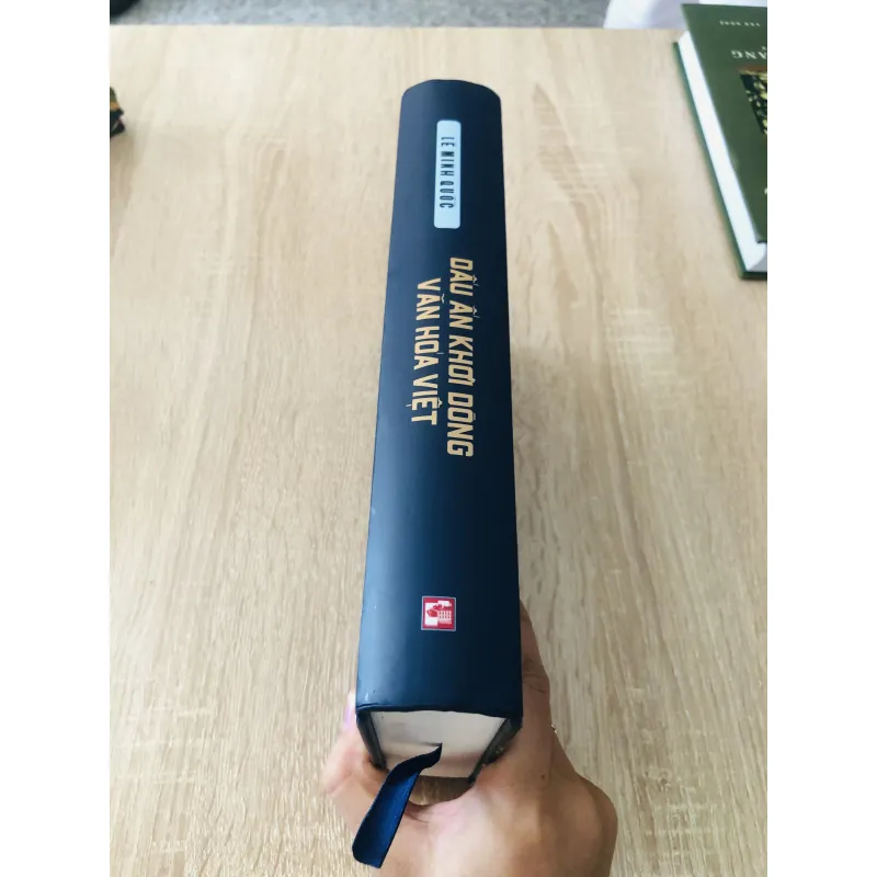Dấu ấn khởi dòng văn hóa Việt – Lê Minh Quốc 973658