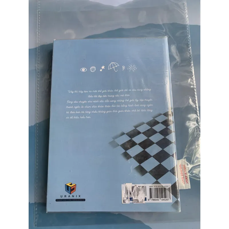 Mười bảy năm ánh sáng 970555