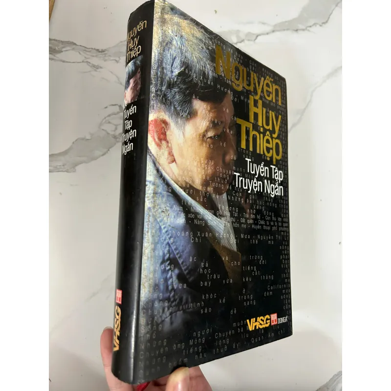 Tuyển tập truyện ngắn - Nguyễn Huy Thiệp 781288