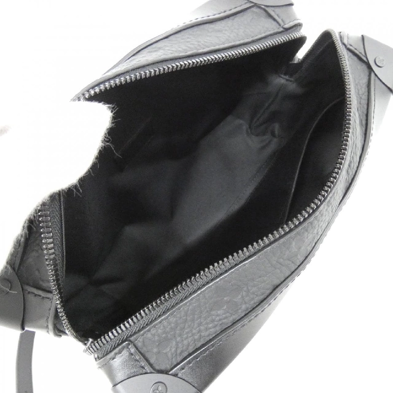 Túi xách vai Louis Vuitton Trillon Monogram Soft Trunk M55700 609948