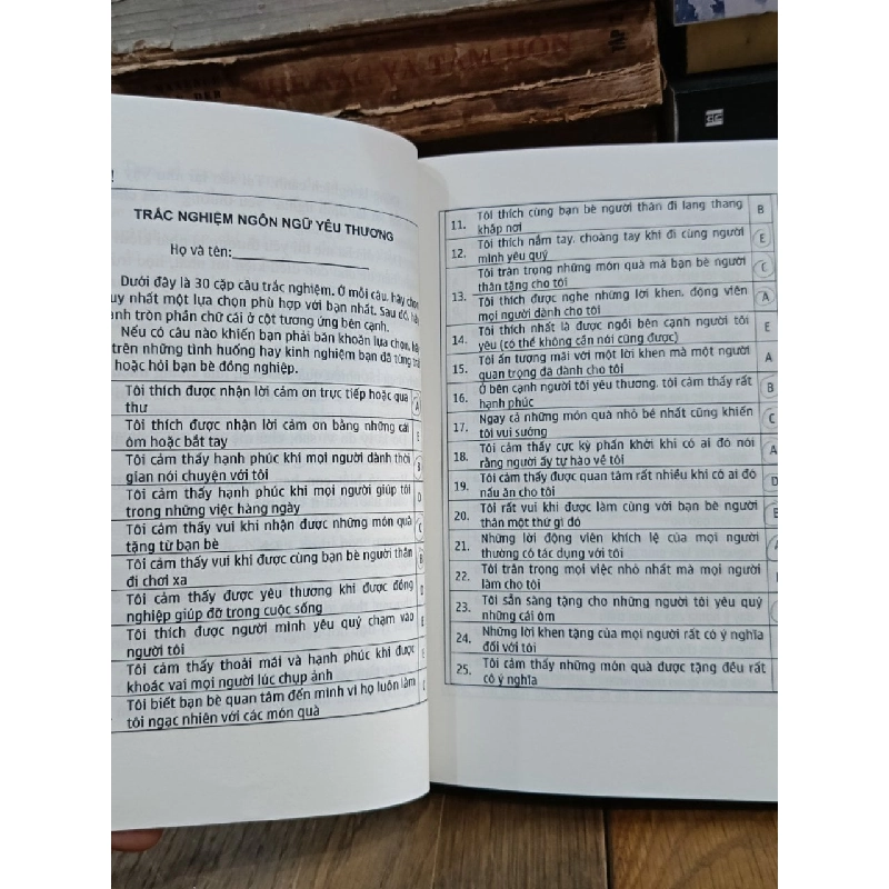 Bí mật con trẻ: 21 cách hay nhất để dạy con xuất chúng - Trần Quốc Phúc 932694