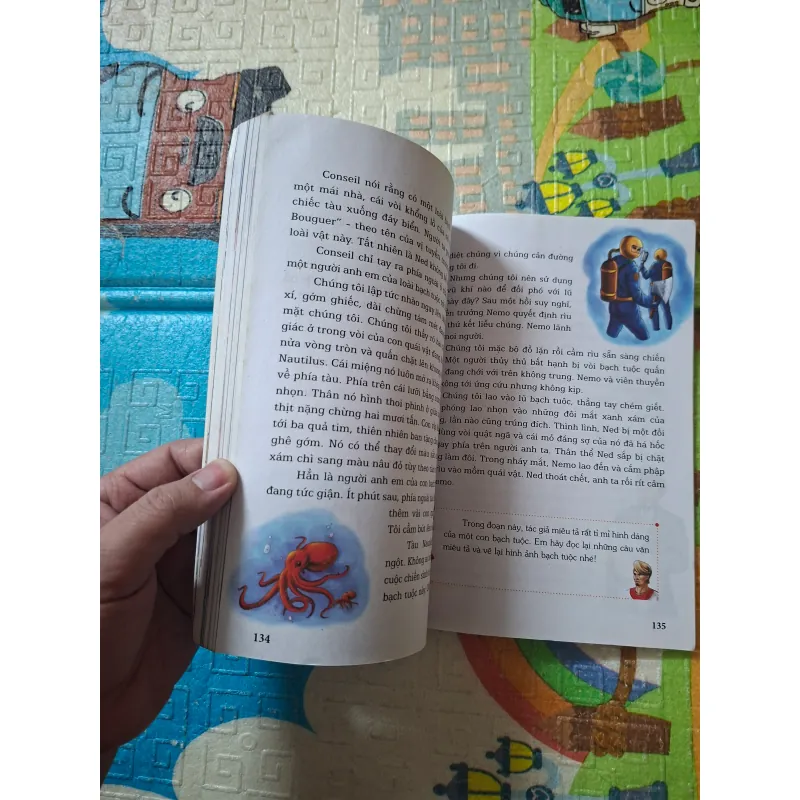 Hai vạn dặm dưới đáy biển 970429