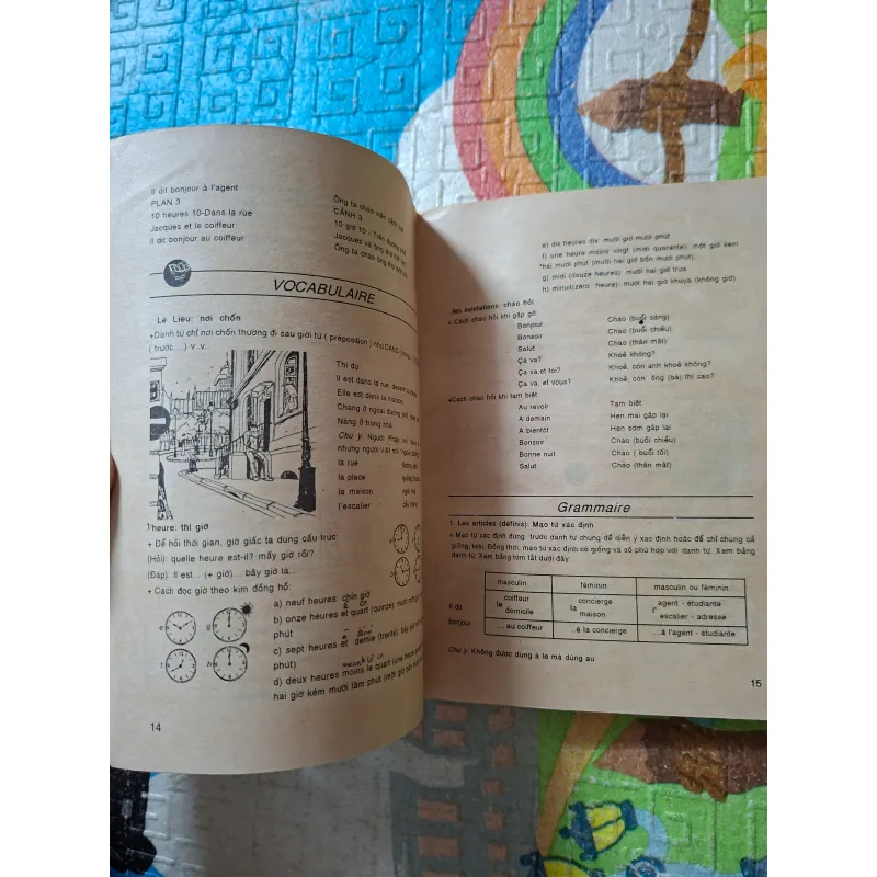 Sans Frontières 1001133