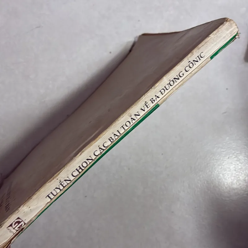 Tuyển chọn các bài toán về ba đường Cônic - Phan Huy Khải 783664