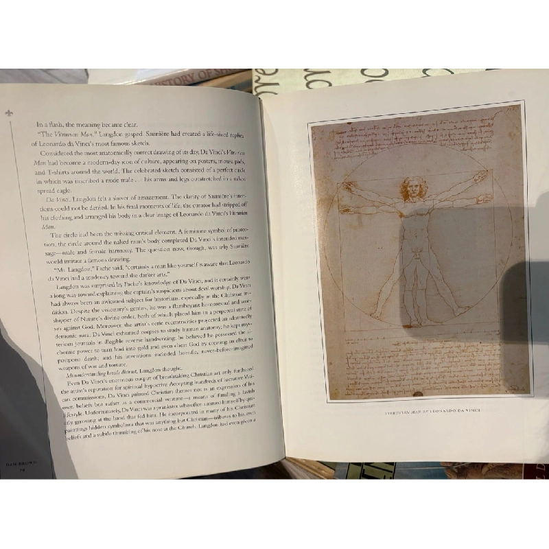 The Da vinci code - Dan Brown ( special illustrated collector's edition ) 927108