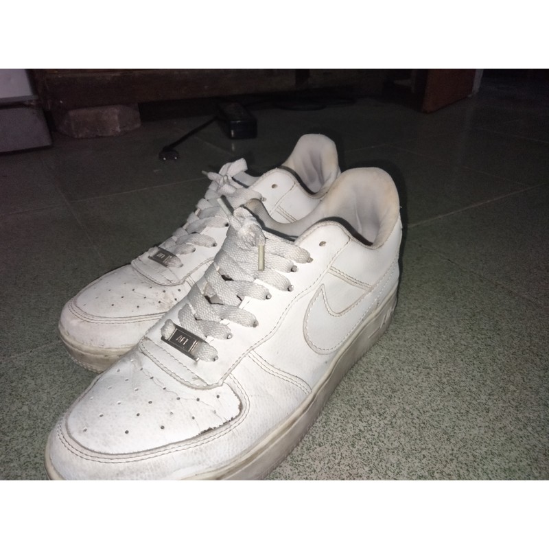 Giày Nike AF1 auth size 41, giày hơi bẩn nhưng giặt xong sẽ như mới 99450