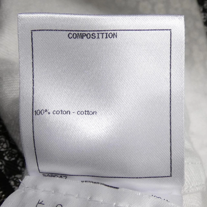 Áo khoác CHANEL P71267V62844 - Hàng hiệu Chính hãng 812697