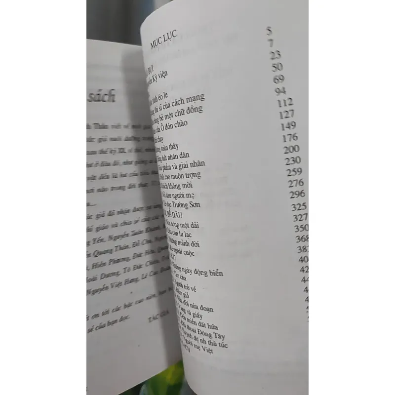 [MIỄN PHÍ BỌC SÁCH] Thời Của Thánh Thần - Hoàng Minh Tường 798372