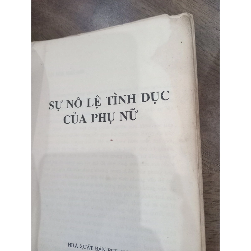 Sự Nô Lệ Tình Dục Của Phụ Nữ - Kathleen Barry 460261