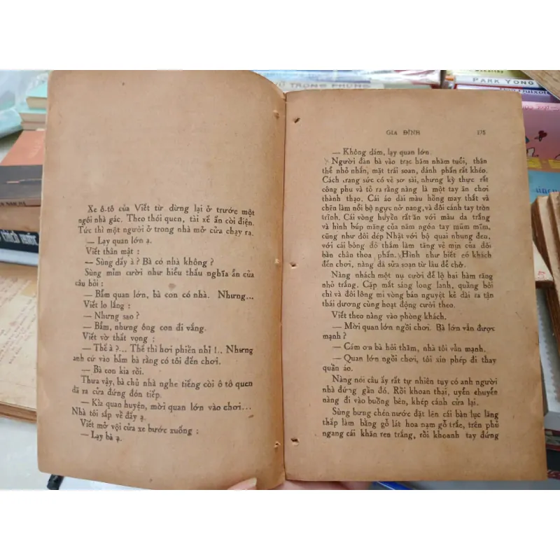 GIA ĐÌNH (TẬP 2) - Khái Hưng 697932