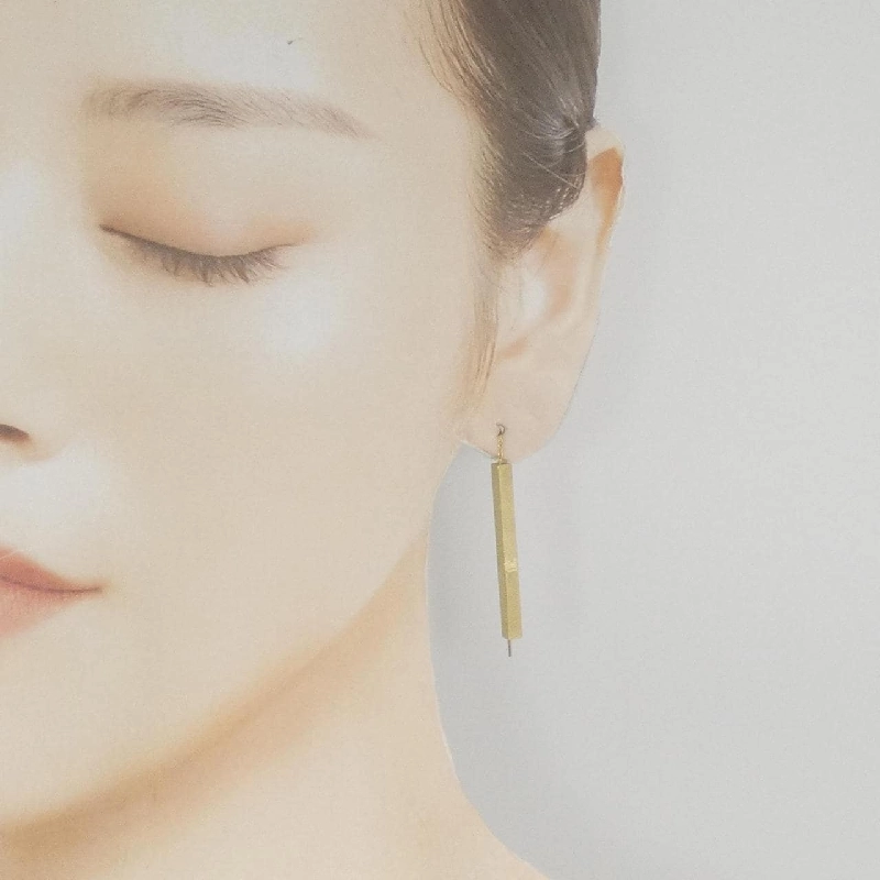 Bông tai 750YG - Hàng hiệu Authentic 870479