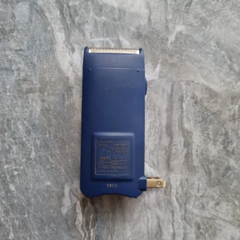 Máy cạo râu IZUMI điện 110v 927056