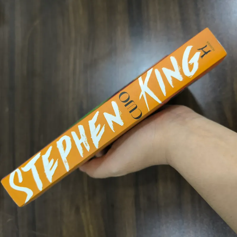 CUJO - Stephen King - NEW 1000040