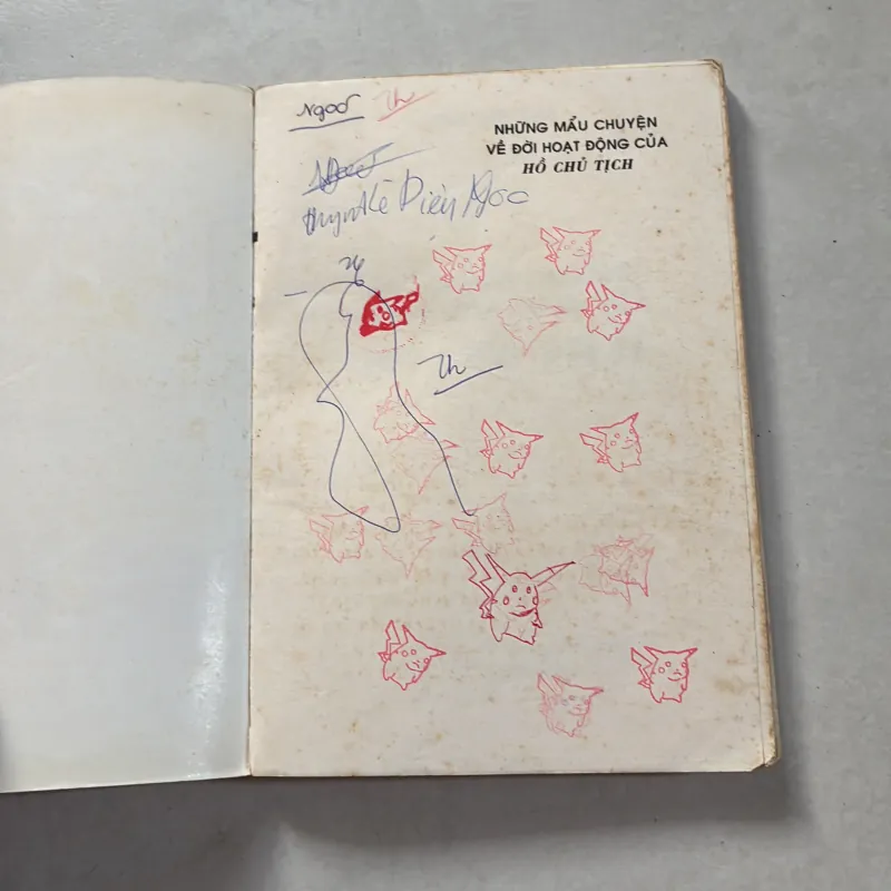 Những mẫu chuyện về đời hoạt động của Hồ Chủ tịch - Trần Dân Tiên 800633