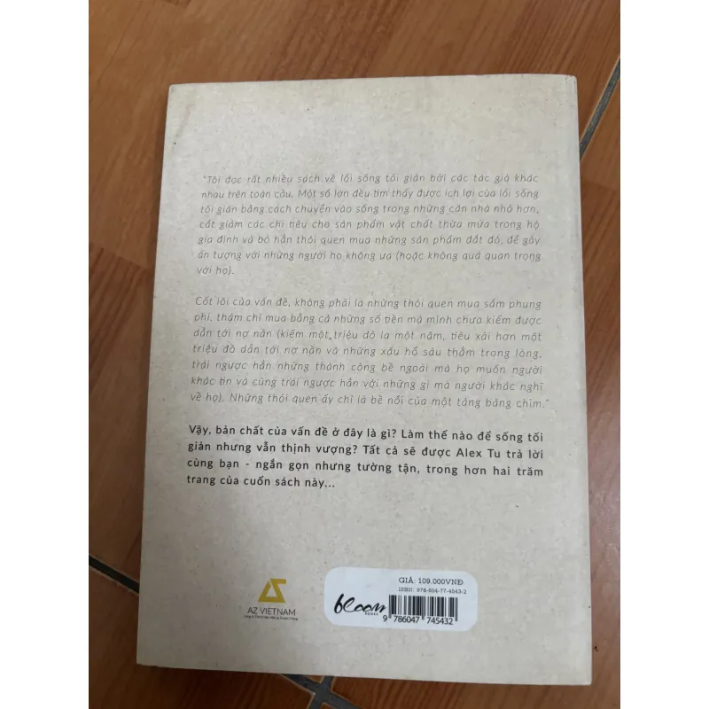 Quý cô tối giản  1017756