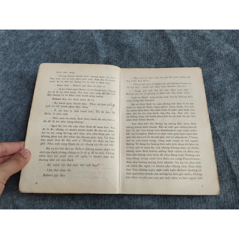 TÌM TRONG SƯƠNG CHIỀU - PATRICIA HIGHSMITH 574634
