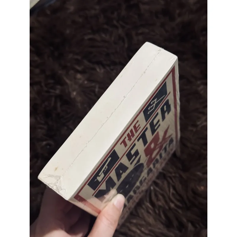 Master & Margarita (seal) 997929