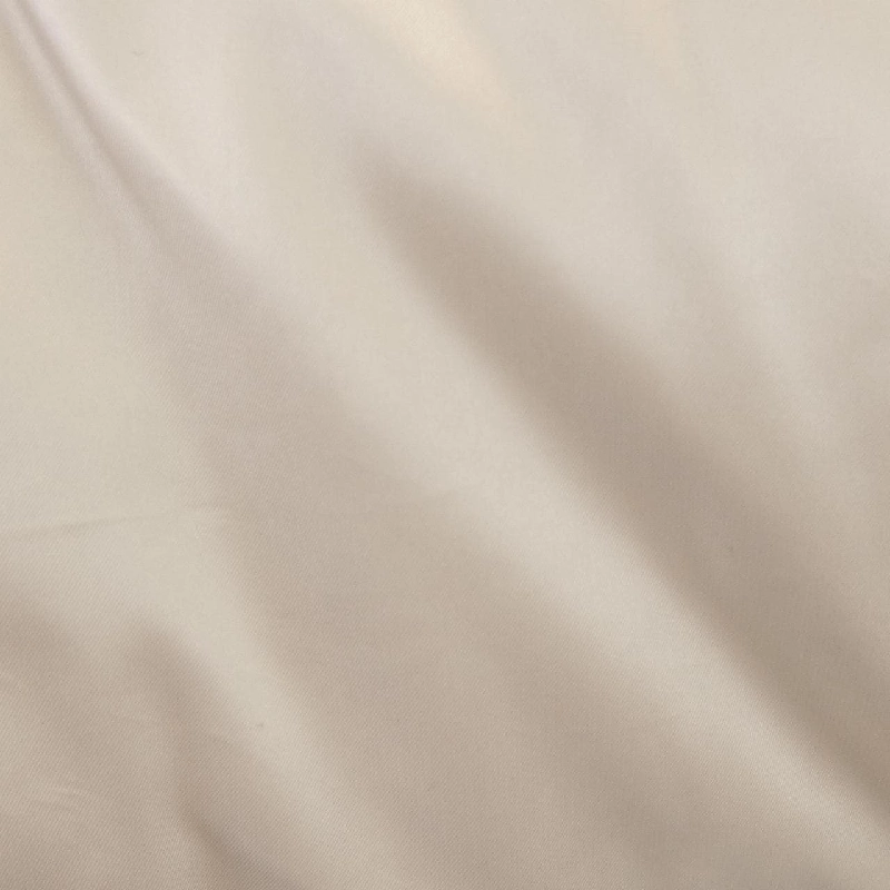 Áo khoác lông vũ MONCLER 640668