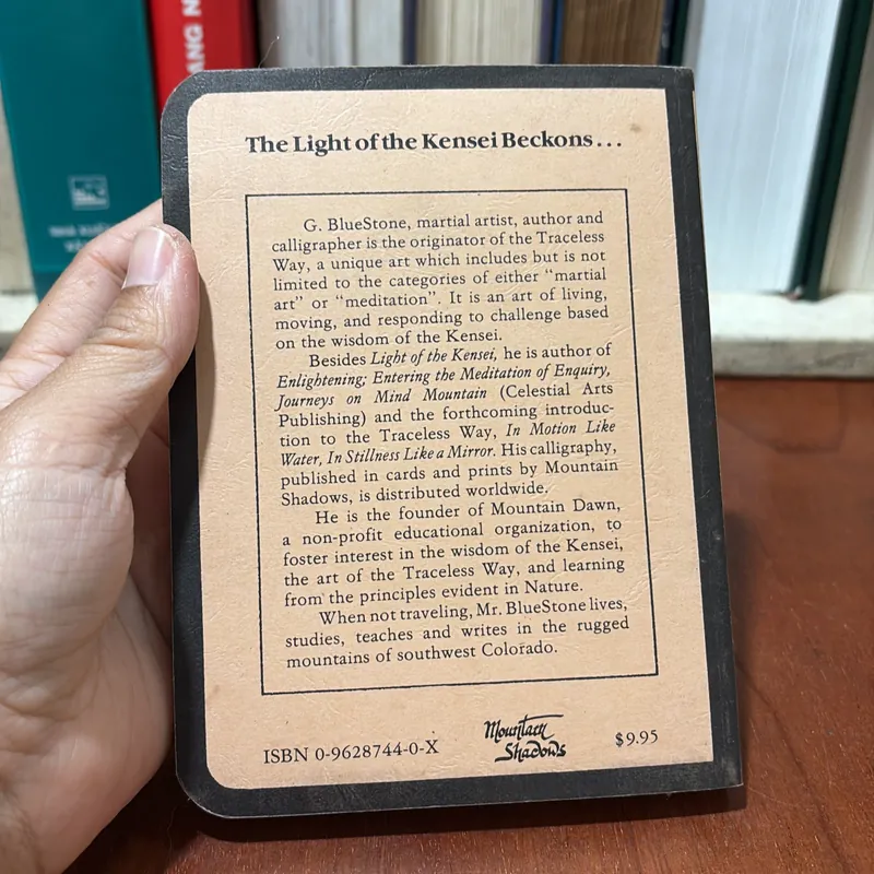 English Books: Light Of The Kensei - A Guide To The Way Of The Warrior Sage - G. Bluestone 726968