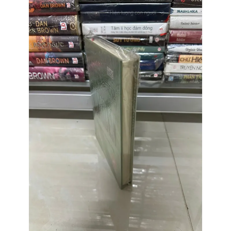Một mình sống trong rừng - Henry David Thoreau (Bìa cứng) 575852