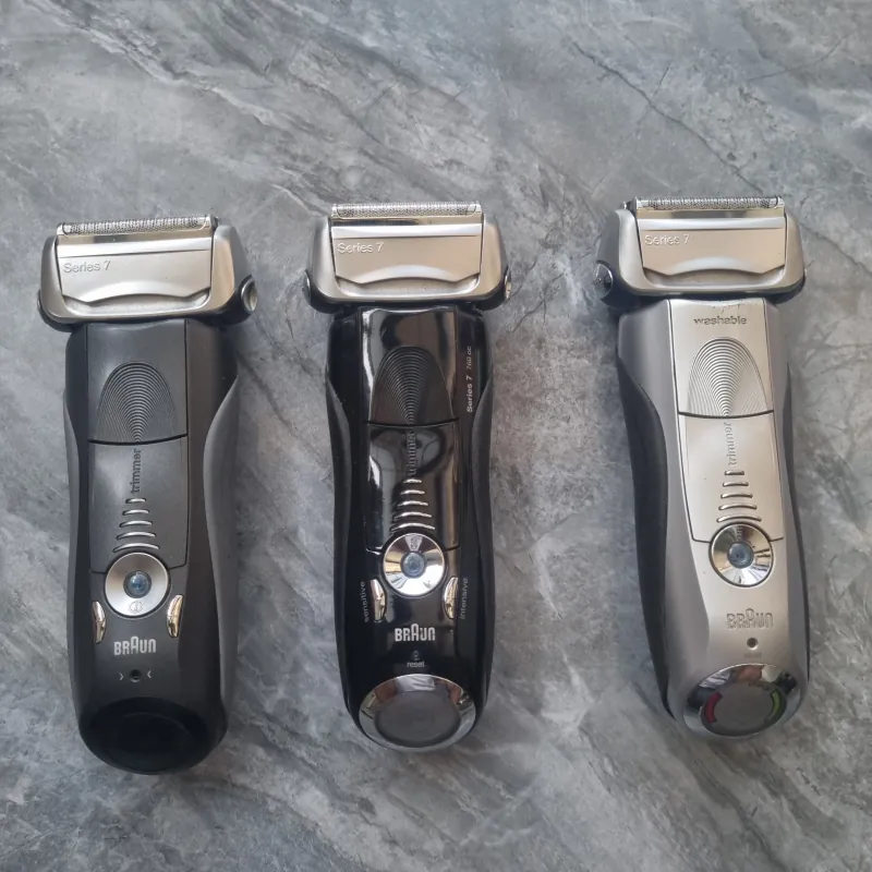 Máy cạo râu Braun sirees 7 790983