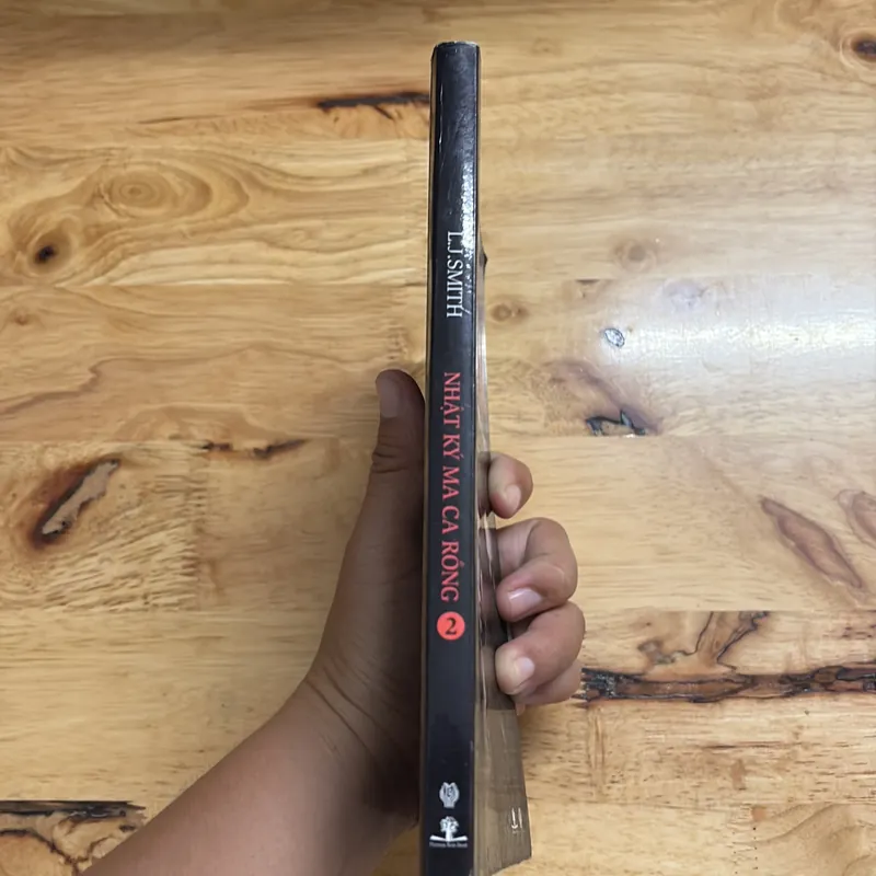 II Tựa sách: Nhật Ký Ma Cà Rồng _ Cuộc Chiến (Tập2) - L.J. SMITH - 2010 686763