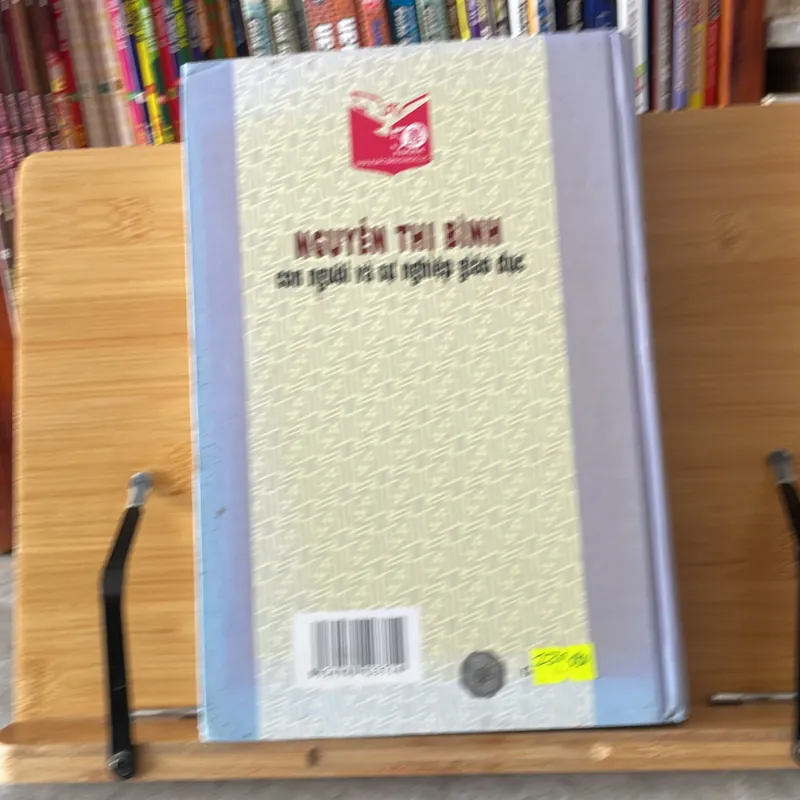 Nguyễn Thị Bình con người và sự nghiệp giáo dục 608192