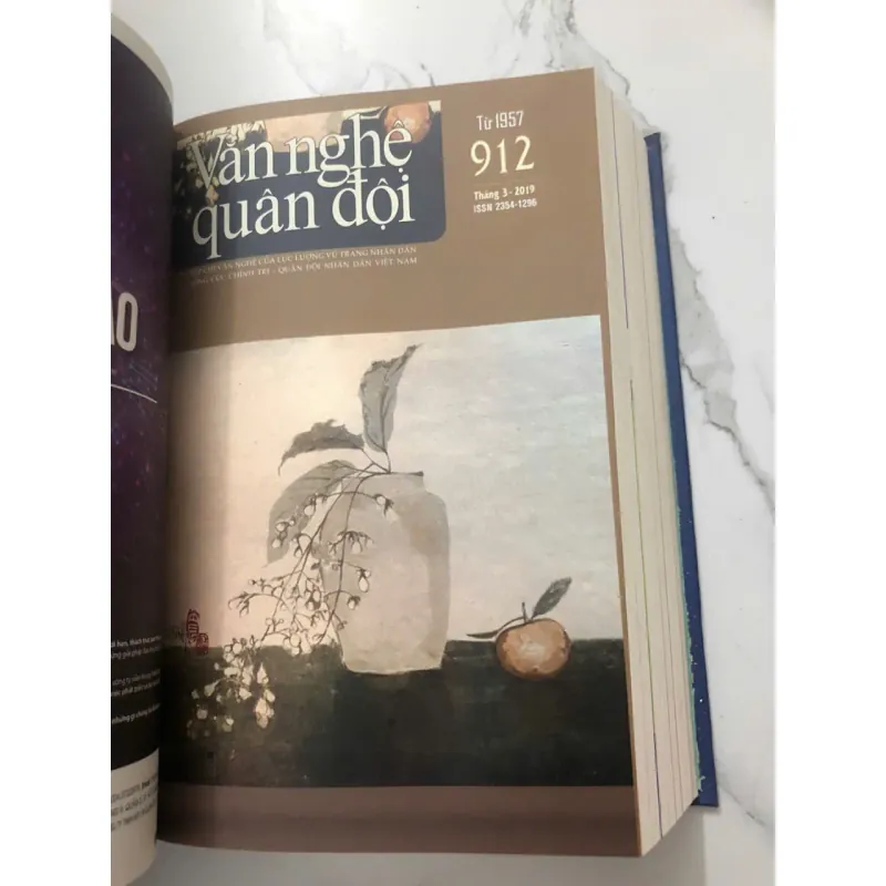 Văn nghệ Quân đội: Tập đóng bộ Tháng 1 - 6/2019 - Nhiều tác giả 998396