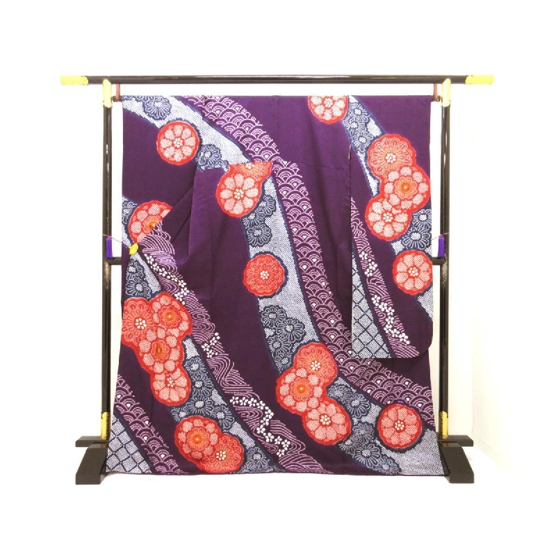 Kimono Furisode chế tác Yūzen với thêu Shibori - Hàng hiệu Chính hãng 877412