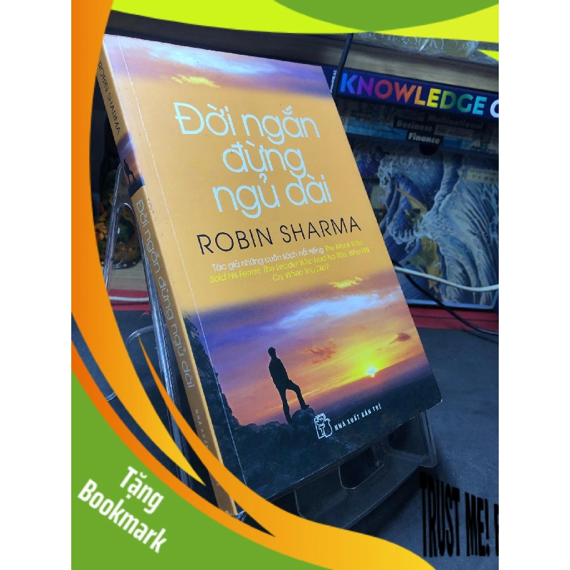 (TẶNG BOOKMARK) Đời ngắn đừng ngủ dài 2015 mới 70% ố bẩn Robin Sharma RBK2006 SÁCH KỸ NĂNG 943350