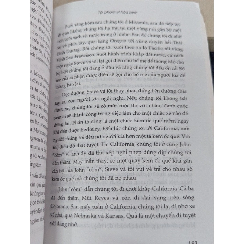 Tội phạm vì hoà bình - jerry Elmer 785955