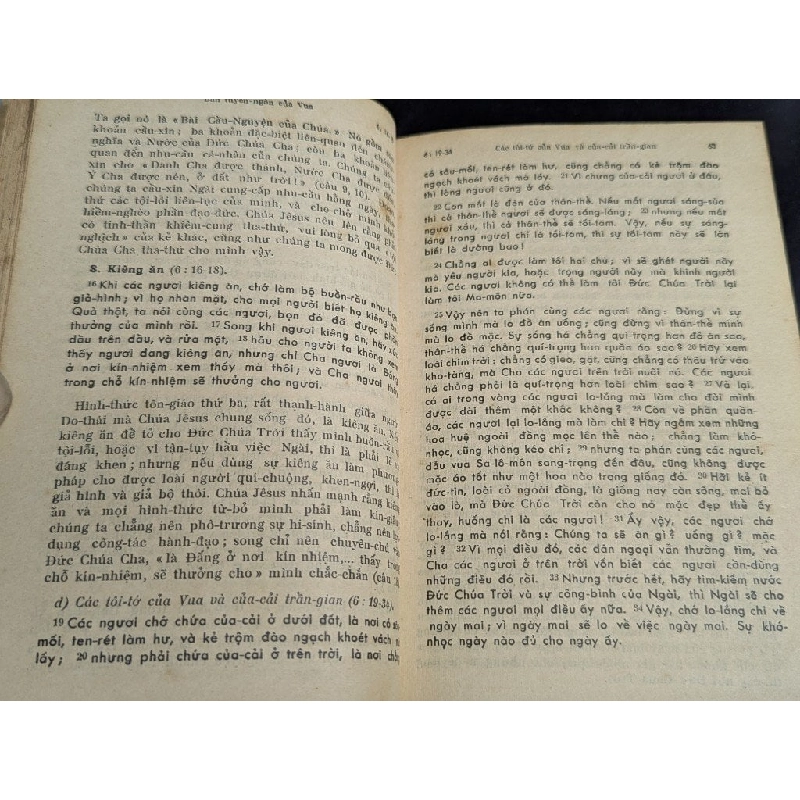 Giải nghĩa sách tin lành - Nguyên tác của Charles R. Erman 750919