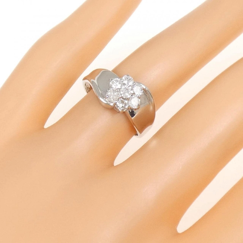 Nhẫn kim cương hoa PT900 667396