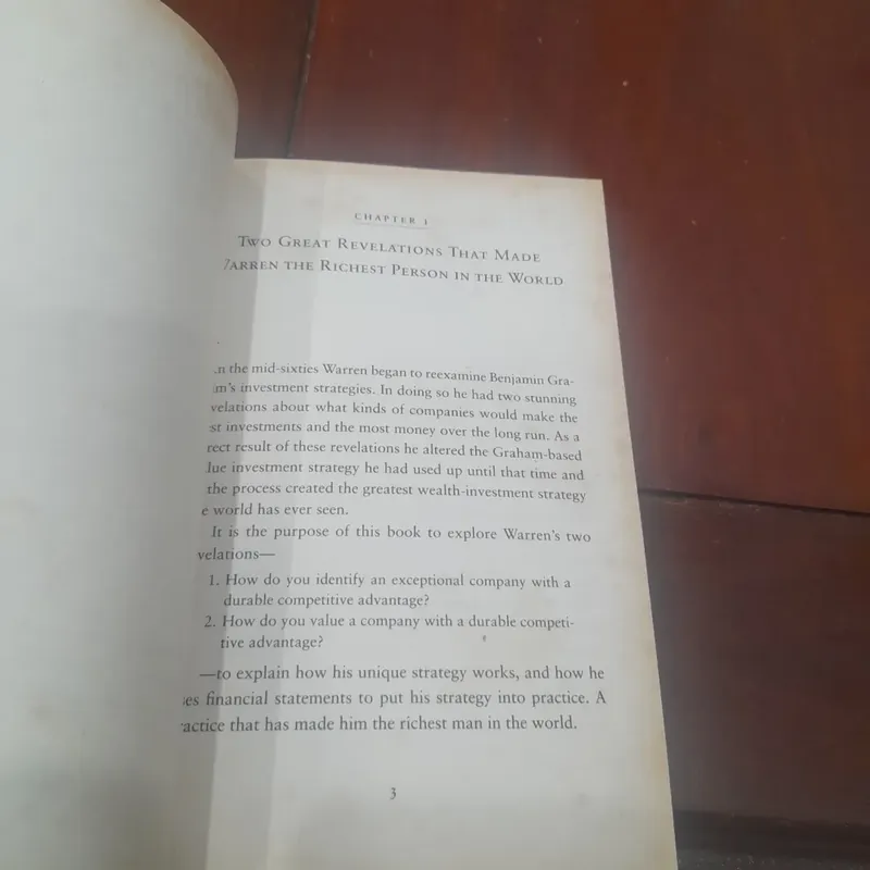 WARREN BUFFETT and the Interpretation of Financial Statements 674238