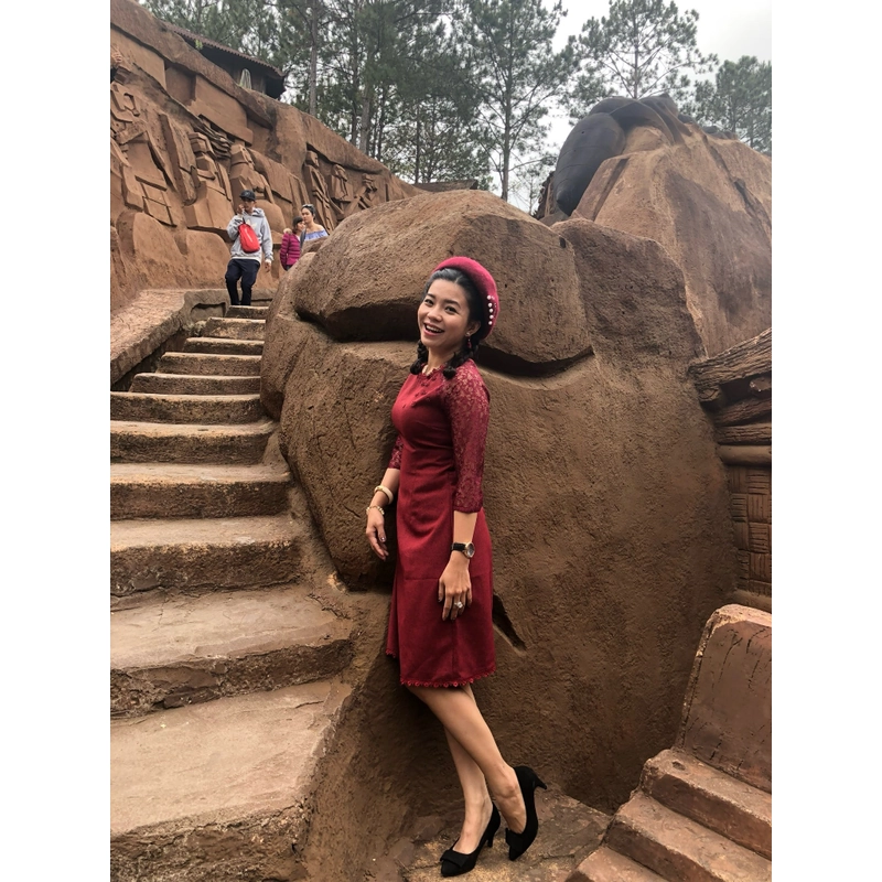 Đầm thiết kế 494251