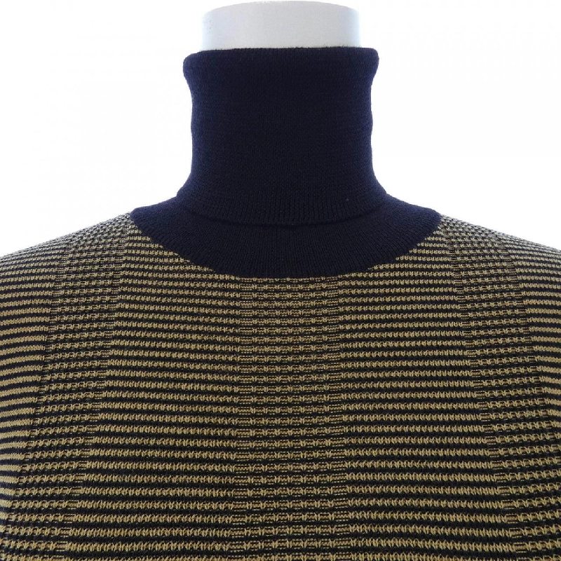 Đầm LOUIS VUITTON 648165