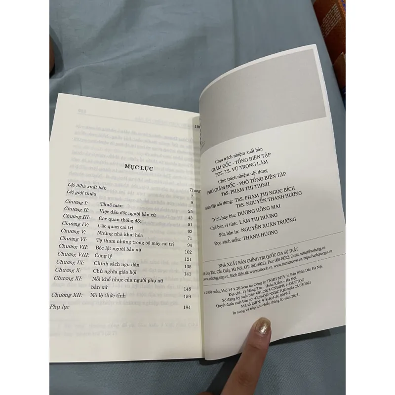 “Bản án chế độ thực dân Pháp “ - Nguyễn Ái Quốc 691213