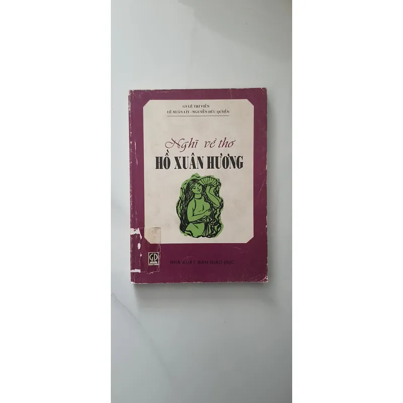 Nghĩ Về Thơ Hồ Xuân Hương 632337