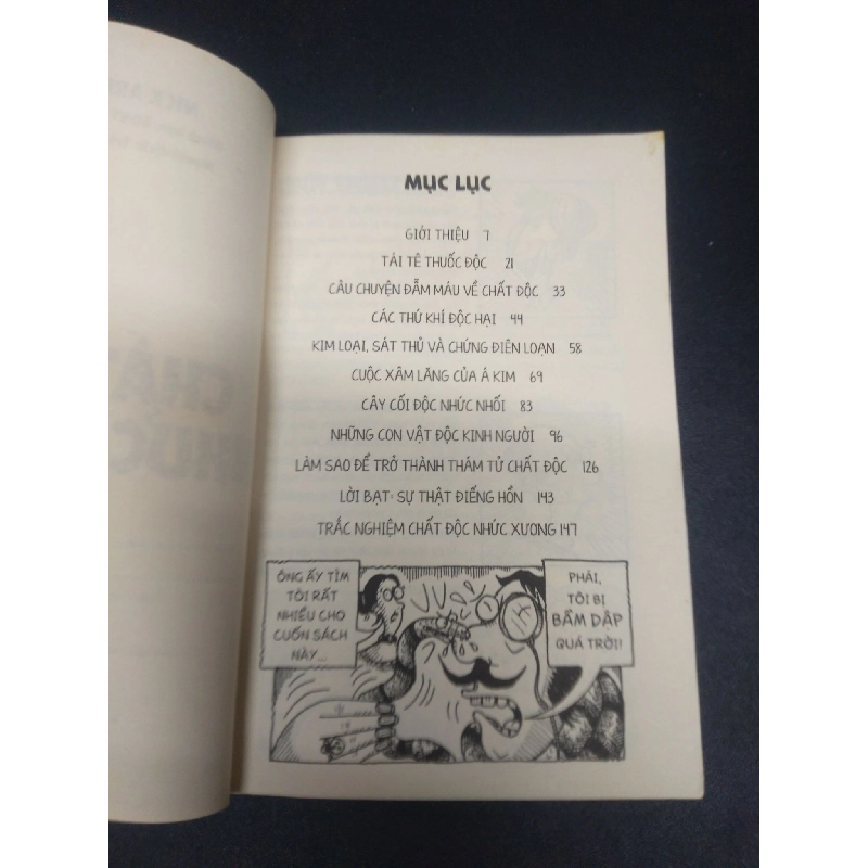 Chất độc nhức xương Nick Arnold 2016 mới 80% ố bẩn nhẹ HCM1604 khoa học 913957